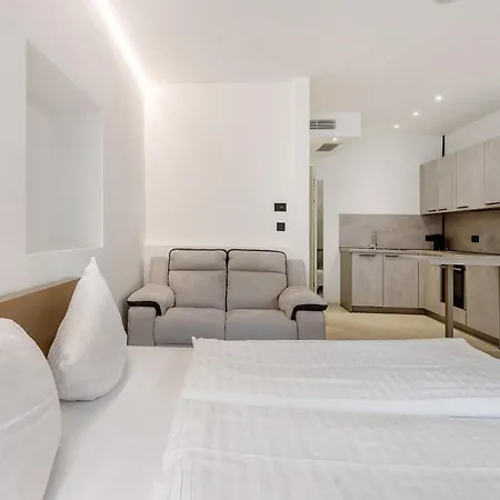 Apartment App 103 Palazzo Cavour *