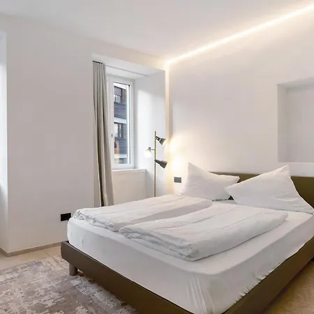 App 103 Palazzo Cavour * Bolzano