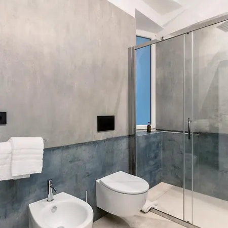 App 103 Palazzo Cavour *