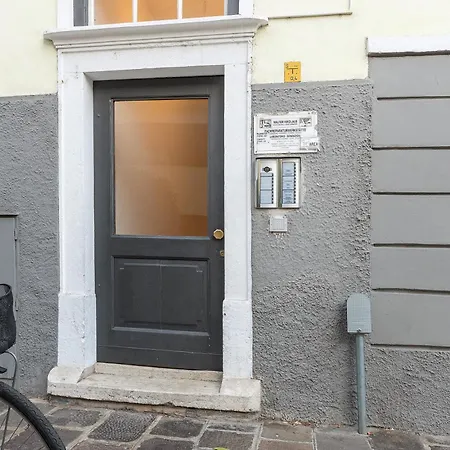 App 103 Palazzo Cavour شقة *