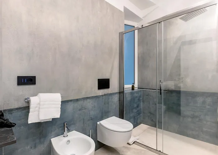 App 103 Palazzo Cavour *